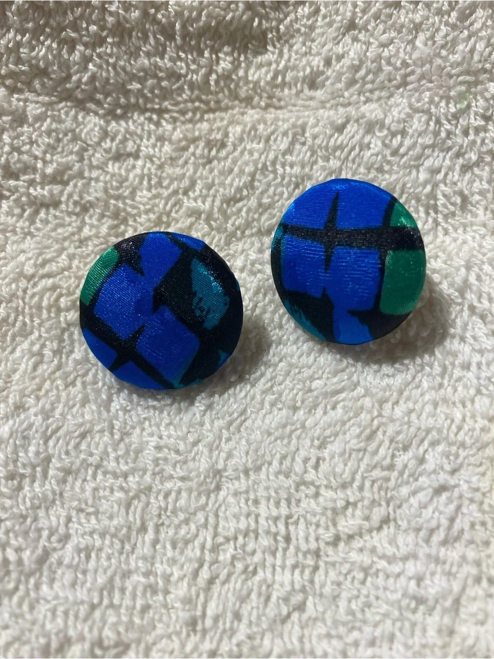 Round Fabric Button Clip On Earrings in Blue & Green (RR)